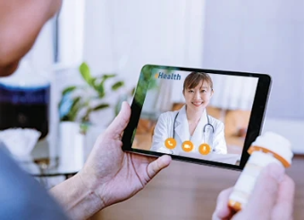 girl in tab screen 2