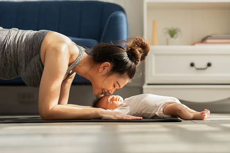 health-digest-postpartum-workouts-thumb