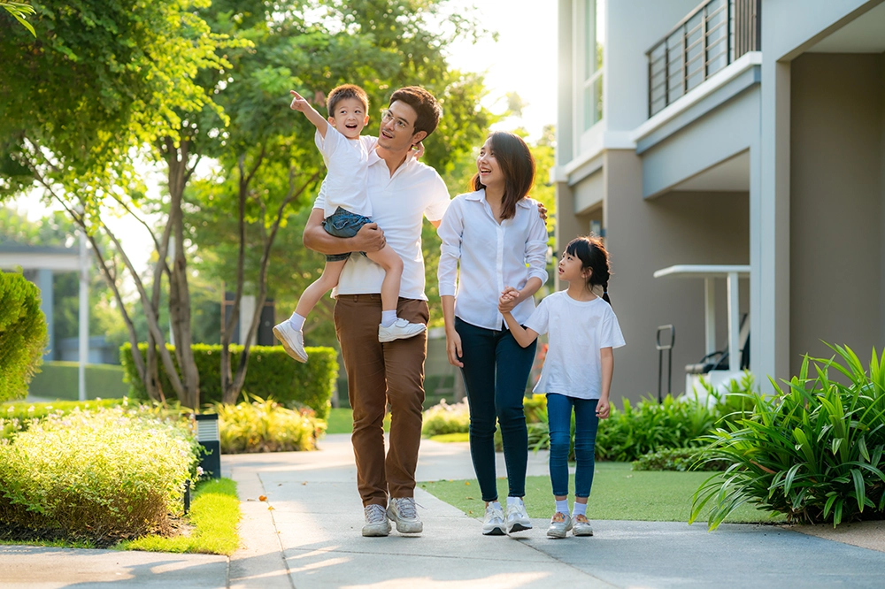 health-digest-walking-advantages-thumbnail